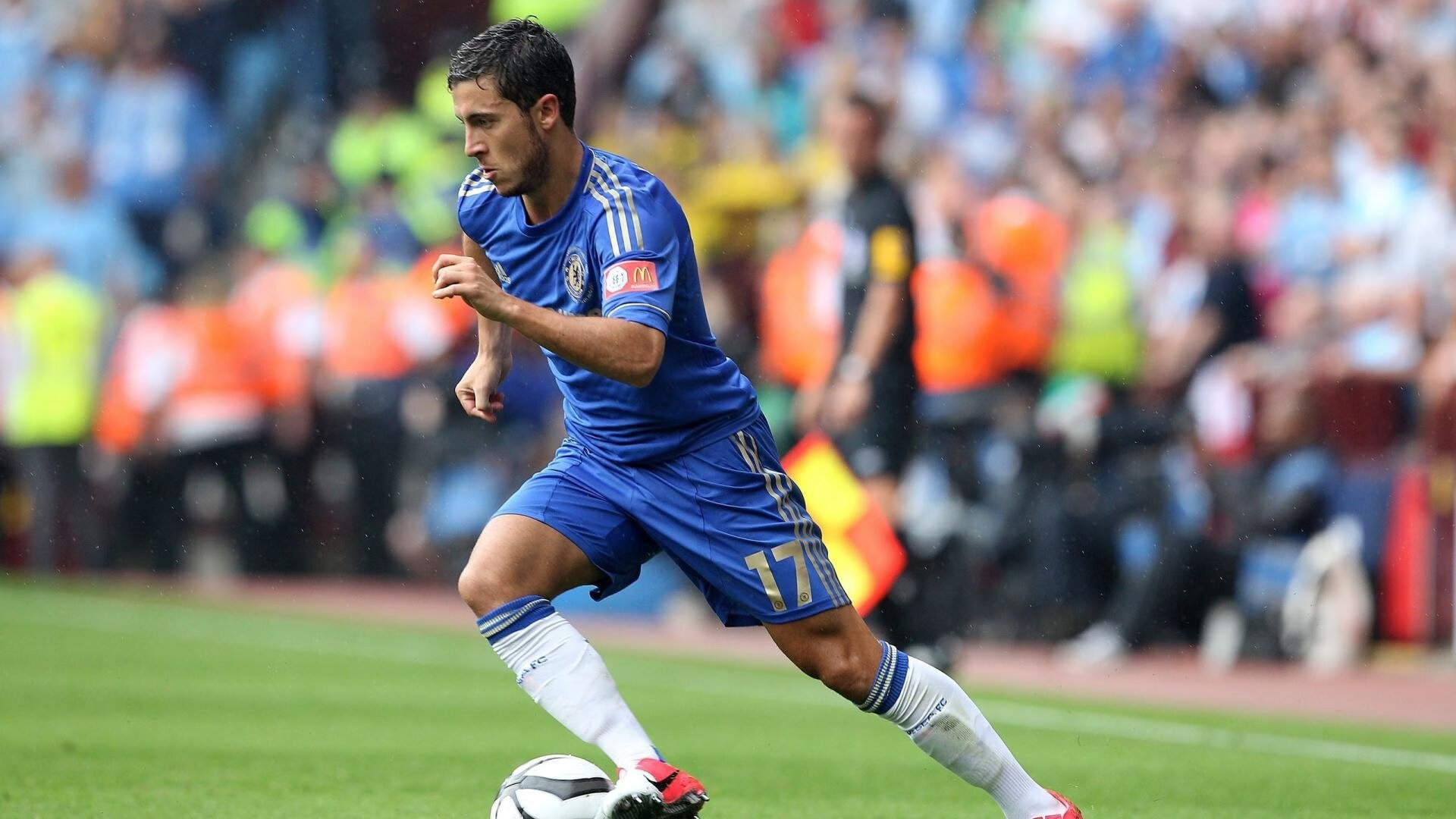 法甲未来之星:新晋青年才俊崭露头角,法甲新赛季宣传片