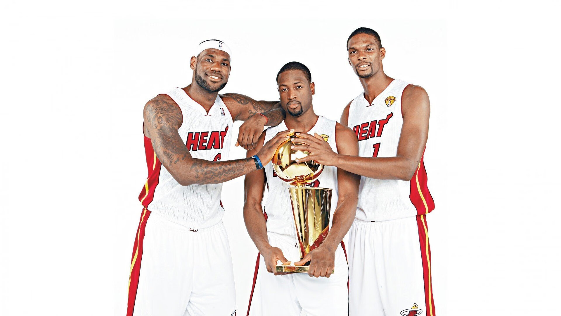 西甲：皇马在客场2-1逆转巴萨，夺冠希望愈发明朗，1314赛季西甲第29轮皇马对巴萨